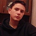 Знакомства: Кирилл, 18 лет, Бачатский