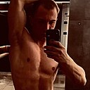 Знакомства: Святослав, 24 года, Санкт-Петербург