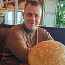 Знакомства: Женя, 43 года, Владивосток