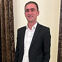 Знакомства: Артем, 34 года, Адлер