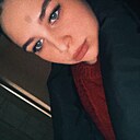 Знакомства: Полина, 18 лет, Калининград