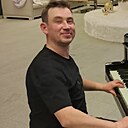 Знакомства: Эдик, 31 год, Екатеринбург