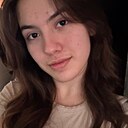 Знакомства: Ульяна, 18 лет, Санкт-Петербург