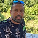 Знакомства: Антон, 38 лет, Керчь