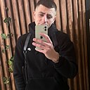 Знакомства: Евгений, 30 лет, Макеевка