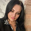 Знакомства: Каролина, 45 лет, Нижневартовск