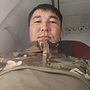 Знакомства: Алекс, 32 года, Волноваха