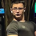 Знакомства: Максим, 18 лет, Симферополь