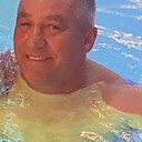 Знакомства: Олег, 53 года, Тюмень