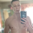Знакомства: Максим, 27 лет, Кемерово