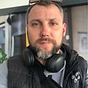 Знакомства: Yurij, 43 года, Мост