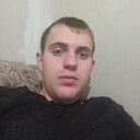 Знакомства: Данил, 22 года, Новоалтайск