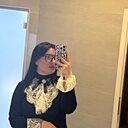 Знакомства: Татьяна, 28 лет, Челябинск