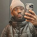 Знакомства: Виктор, 29 лет, Москва