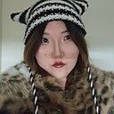 Знакомства: Лена, 24 года, Якутск