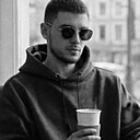 Знакомства: Кирилл, 27 лет, Москва