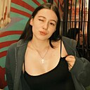 Знакомства: Ульяшка, 25 лет, Москва