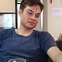 Знакомства: Олег, 22 года, Воскресенск