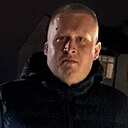 Знакомства: Виталик, 29 лет, Новошахтинск