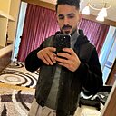 Знакомства: George, 28 лет, Pitești