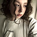 Знакомства: Ангелина, 18 лет, Москва