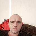 Знакомства: Виктор, 29 лет, Нижнегорский