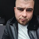 Знакомства: Илья, 27 лет, Саратов