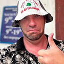 Знакомства: Дмитрий, 35 лет, Волжский