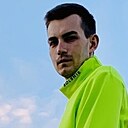 Знакомства: Виктор, 33 года, Симферополь