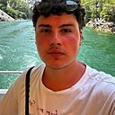 Знакомства: Евгений, 19 лет, Краснодар