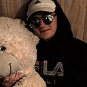 Знакомства: Александр, 23 года, Гомель