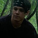 Знакомства: Денис, 21 год, Саки