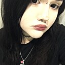 Знакомства: Илона, 18 лет, Сургут