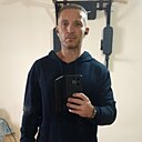 Знакомства: Серёга, 39 лет, Майкоп