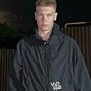 Знакомства: Андрей, 19 лет, Екатеринбург