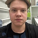 Знакомства: Илья, 21 год, Челябинск