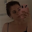 Знакомства: Аня, 22 года, Кричев