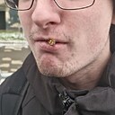 Знакомства: Ваня, 18 лет, Киров