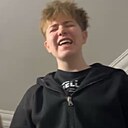 Знакомства: Валера, 18 лет, Москва