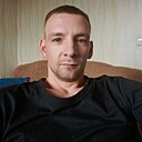 Знакомства: Максим, 32 года, Солигорск