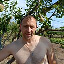 Знакомства: Евгений, 37 лет, Артемовский