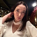 Знакомства: Лера, 28 лет, Киров