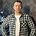 Знакомства: Михаил, 38 лет, Новомосковск