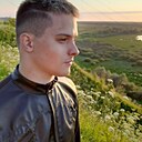 Знакомства: Александр, 22 года, Балаково