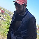 Знакомства: Илья, 32 года, Якутск