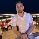 Знакомства: Илья, 33 года, Енакиево