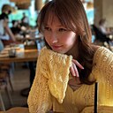 Знакомства: Ксения, 19 лет, Москва