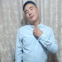 Знакомства: Леон, 35 лет, Новоазовск