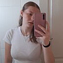 Знакомства: Настя, 18 лет, Луганск