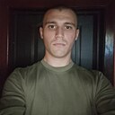 Знакомства: Сергей, 22 года, Енакиево